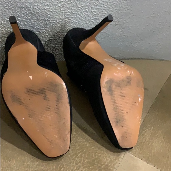 H&M. Black , 3 1/2 heel height . Size 6 - Picture 4 of 4